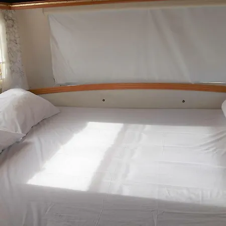 Caravans For Rent Dream Campsite